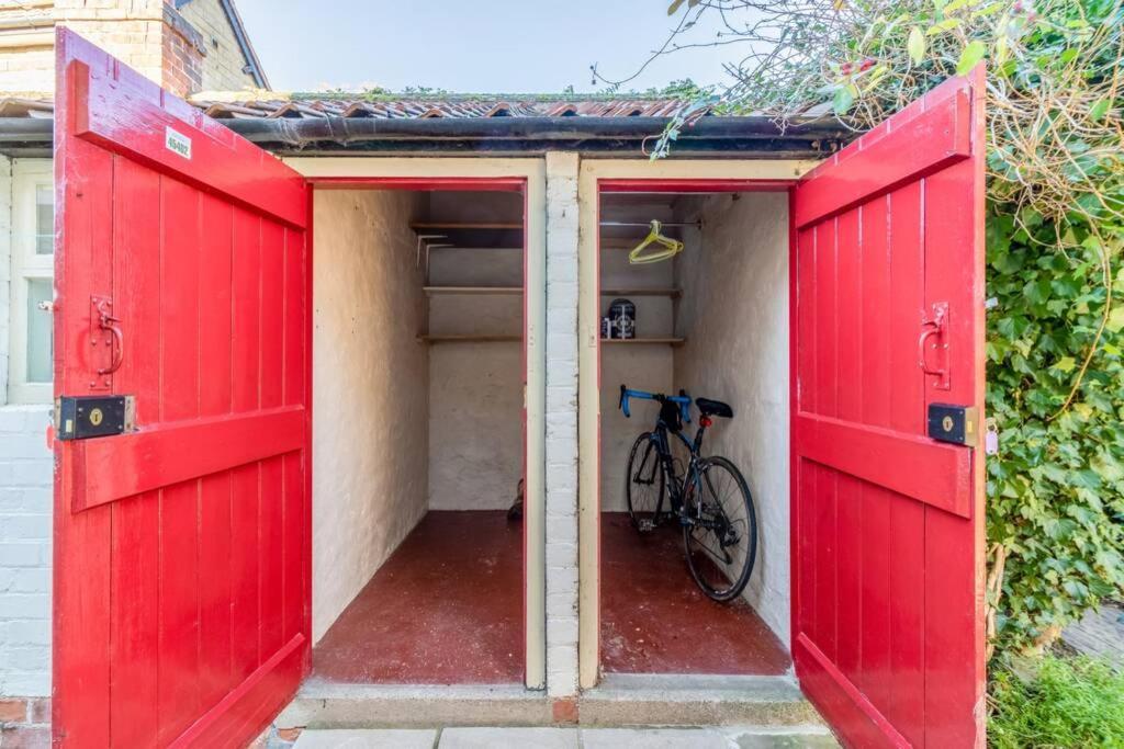 Dene Cottage, Welburn Экстерьер фото